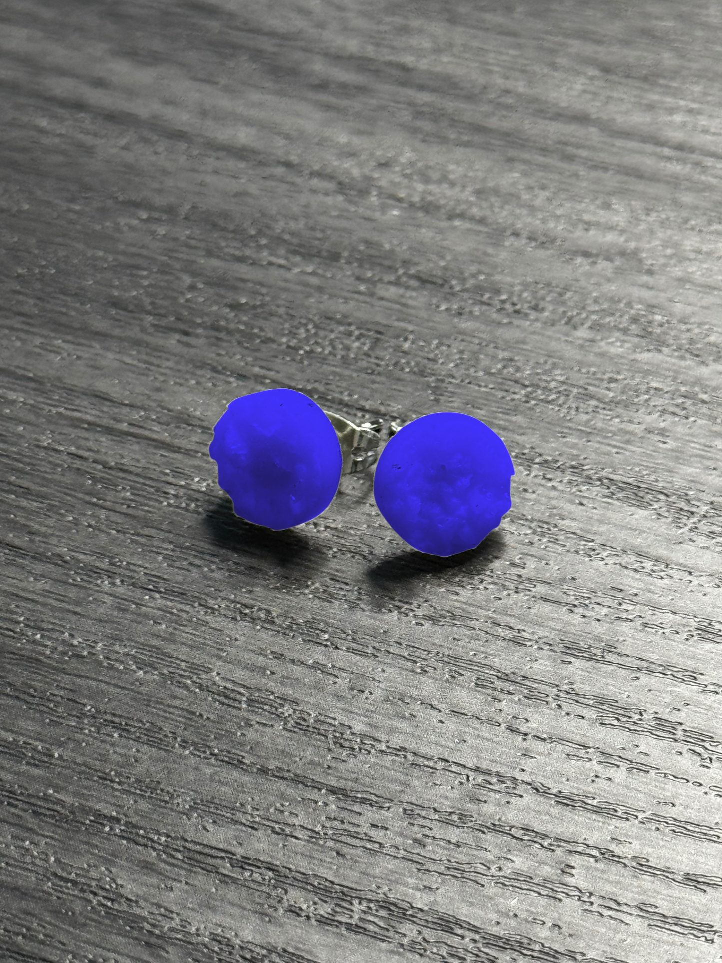 Textured Color Stud Earrings