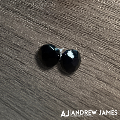 Black Gem-shaped Stud Earrings