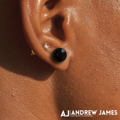 Black Gem-shaped Stud Earrings